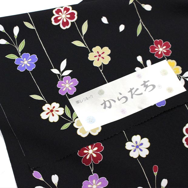 114　未使用品　さんび誂え　東レシルック　黒✕ベージュ　縦筋文様　小紋 東レシルック 小紋k1124黒色／しだれ桜踊りのお稽古にお勧め | 東レ